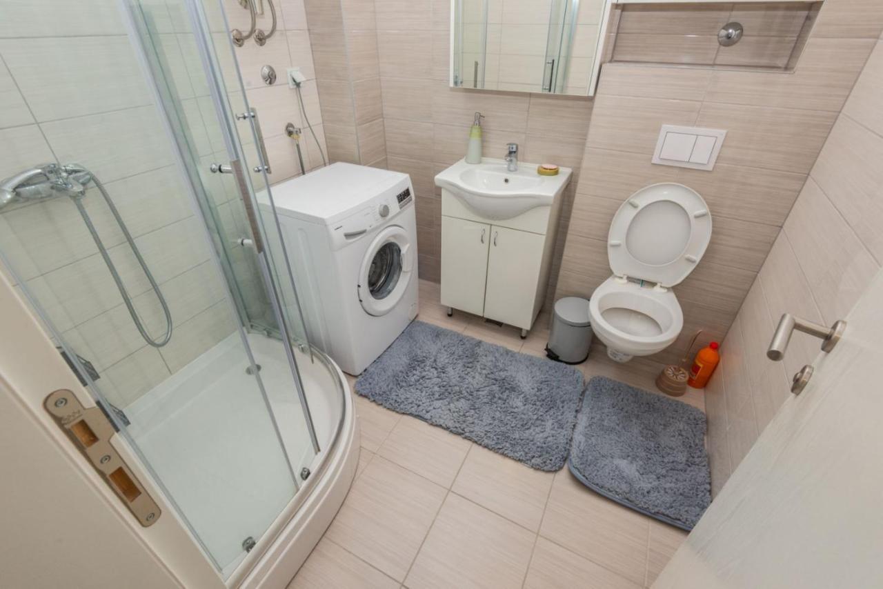 Hafsa Apartments Sarajevo City View Buitenkant foto